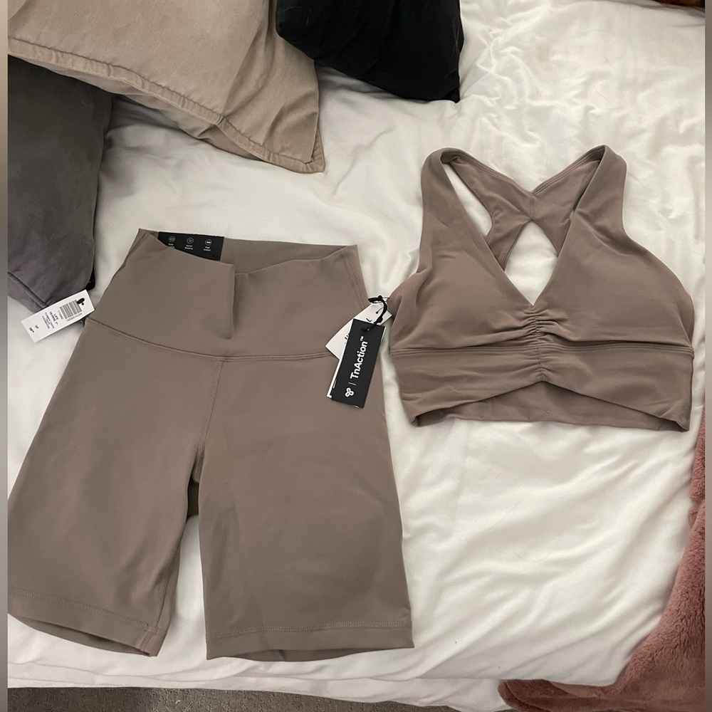 Aritzia Workout Set